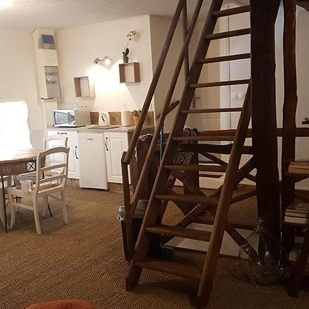 La Belmontaise Bed & Breakfast Beaumont-sur-Sarthe Exterior foto