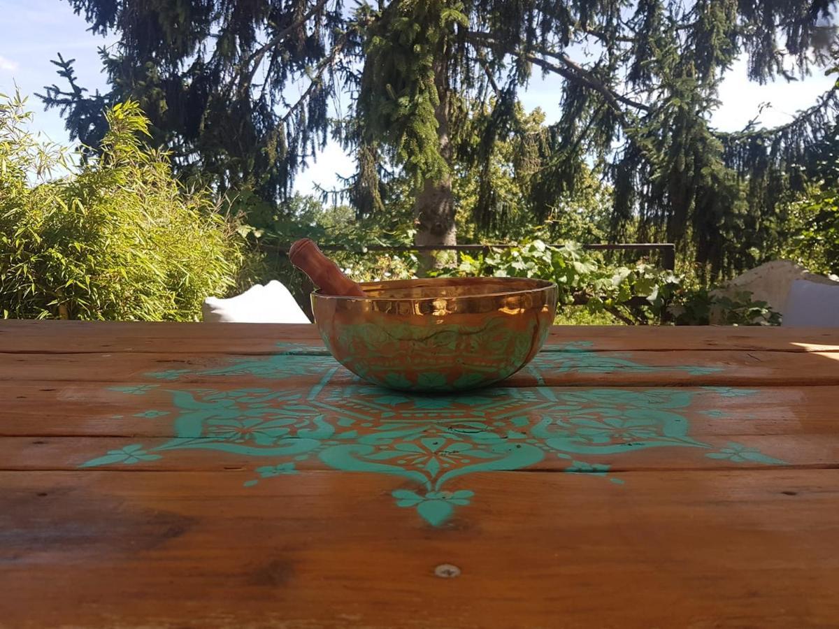 La Belmontaise Bed & Breakfast Beaumont-sur-Sarthe Exterior foto