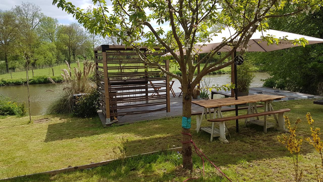 La Belmontaise Bed & Breakfast Beaumont-sur-Sarthe Exterior foto